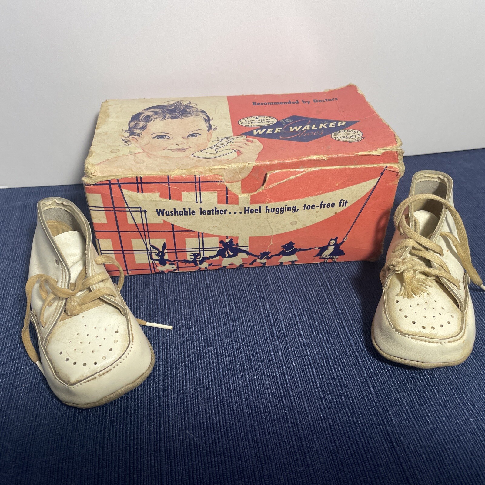Vintage Wee Walker White High Trainer Baby Shoe Style 3010-229 Size 4