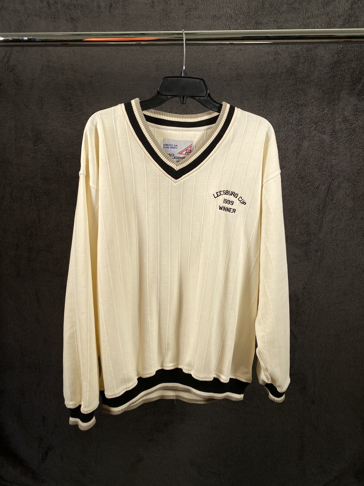 Vintage American Team Sport Pro Celebrity Leesburg Cup 1999 V Neck Sweater
