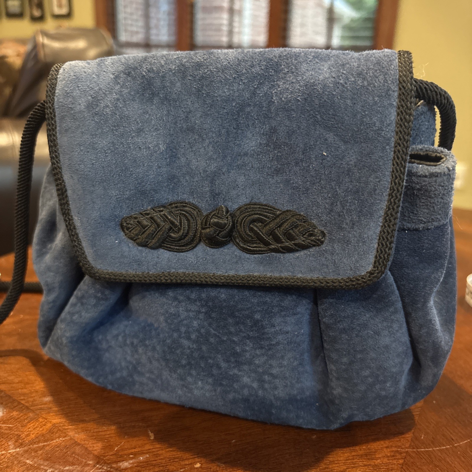 Vintage 60s/70s MEYERS USA Blue Suede Leather Bag Magnetic Closure