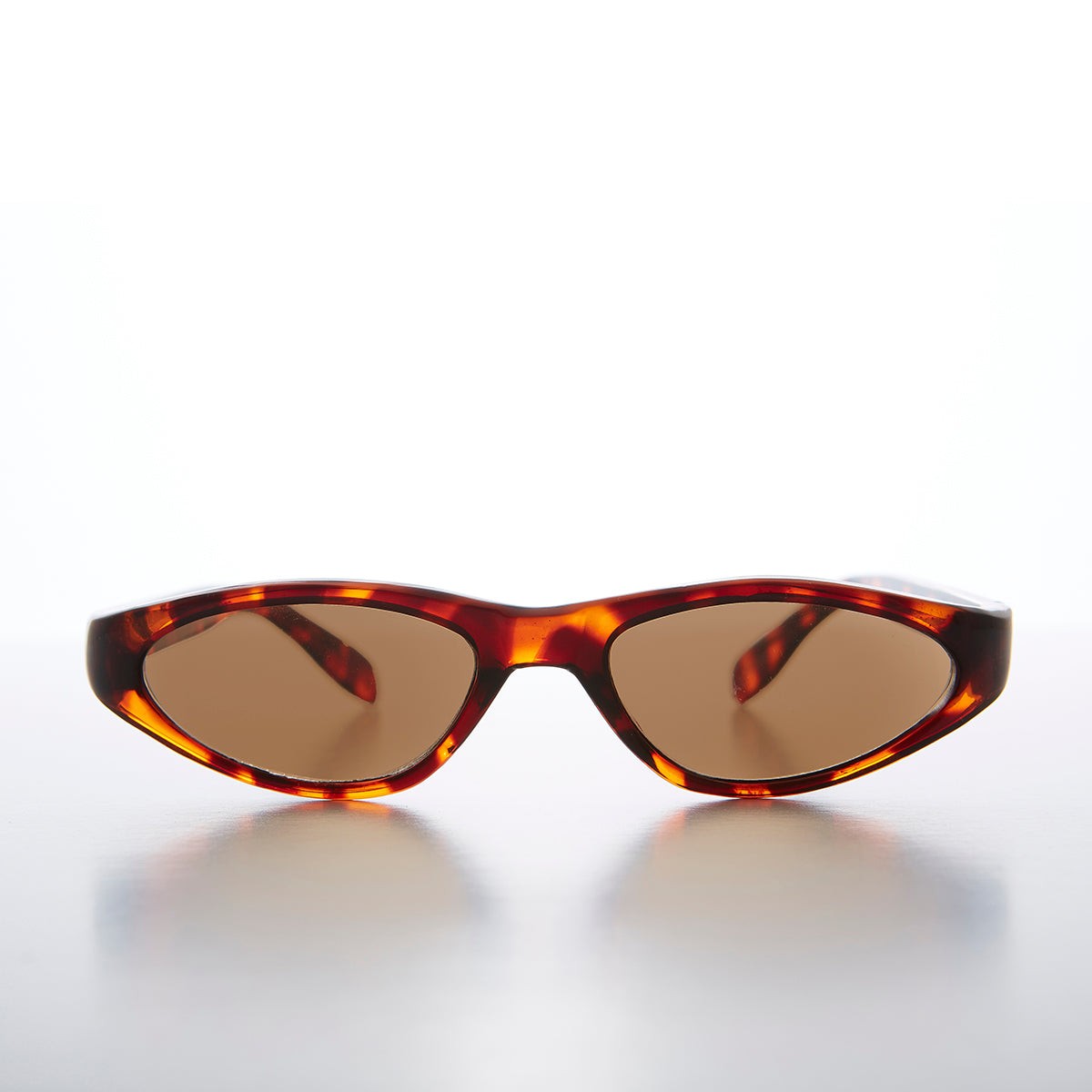 Edgy Small Cat Eye 90s Vintage Sunglass – Vicky