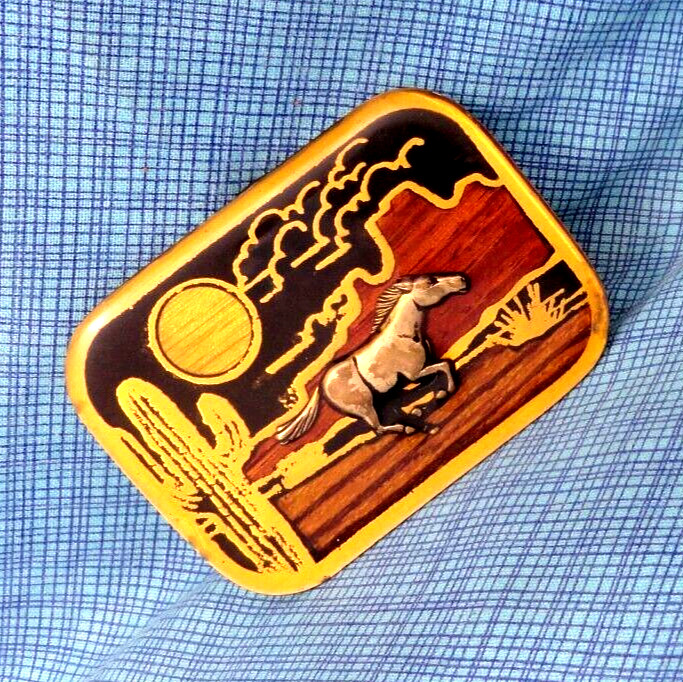 Mustang Dress Belt Buckle Desert Brass Exotic Wood Inlay Vtg 70s Harmony .PCB850
