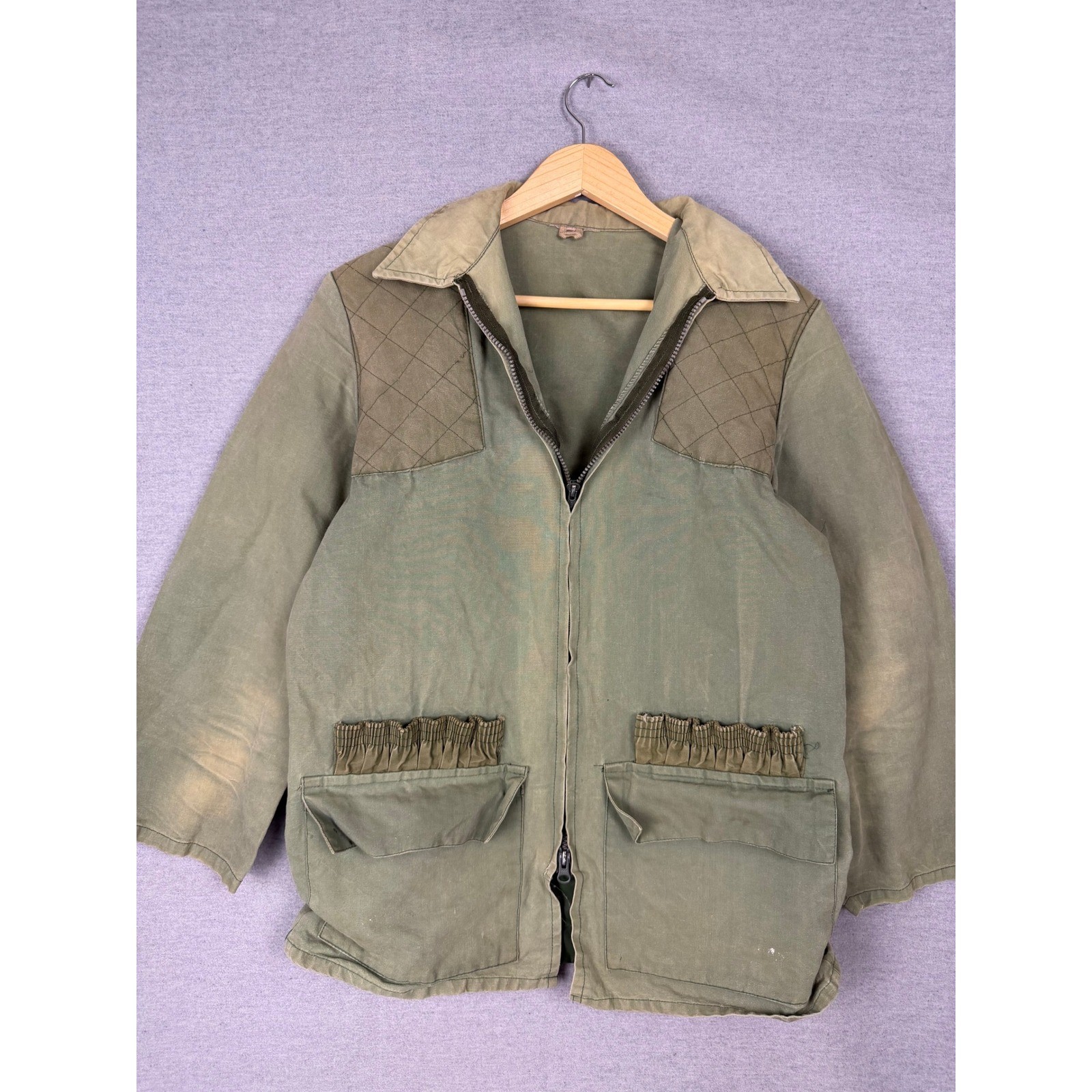 Vintage 60s French Hunting Jacket Olive Canvas Quilted Shoulder Game Pocket L