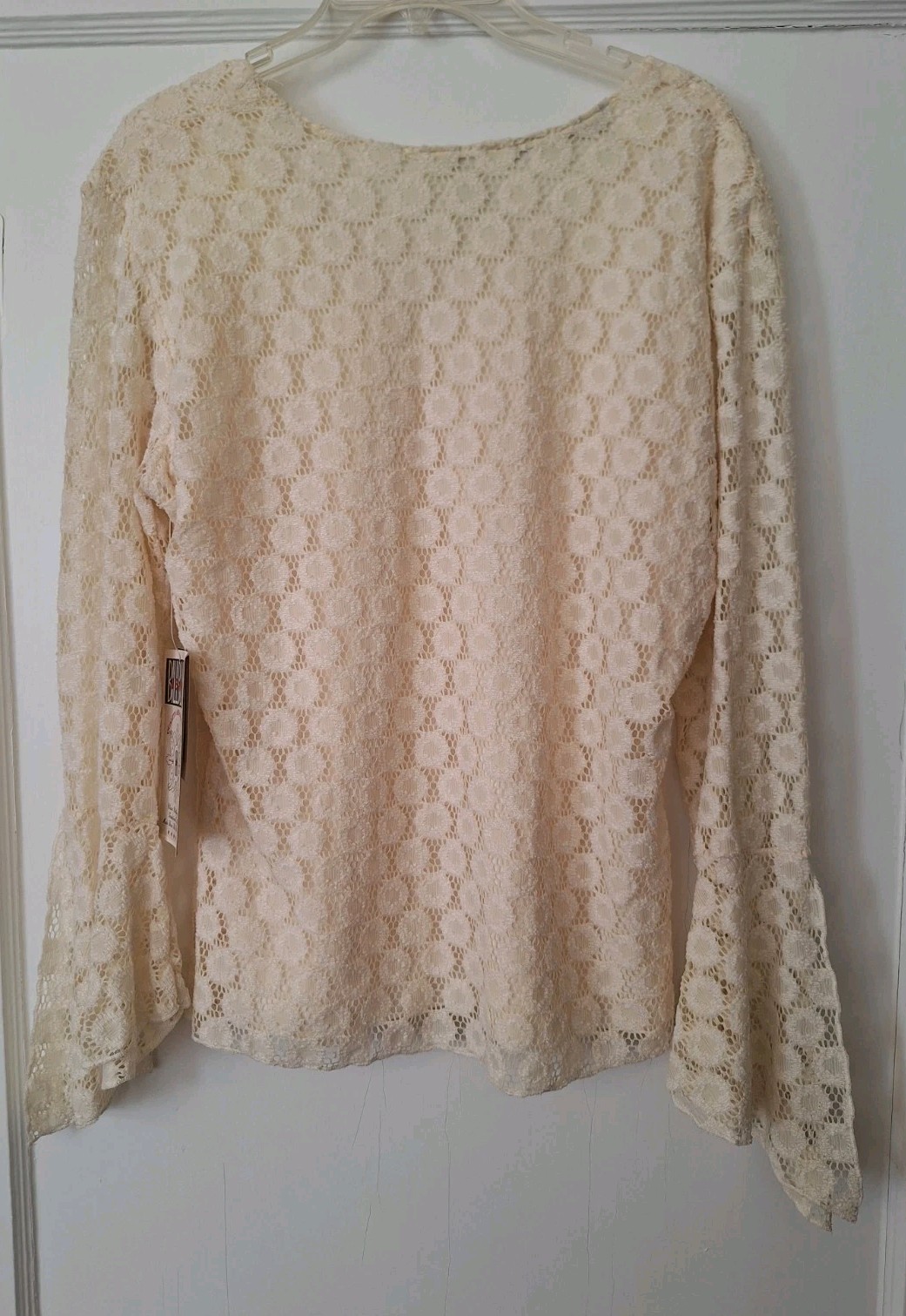 Vintage Bill Blass Ivory Stretch Lace Top /Slit Bell Sleeve/Fully Lined NWT