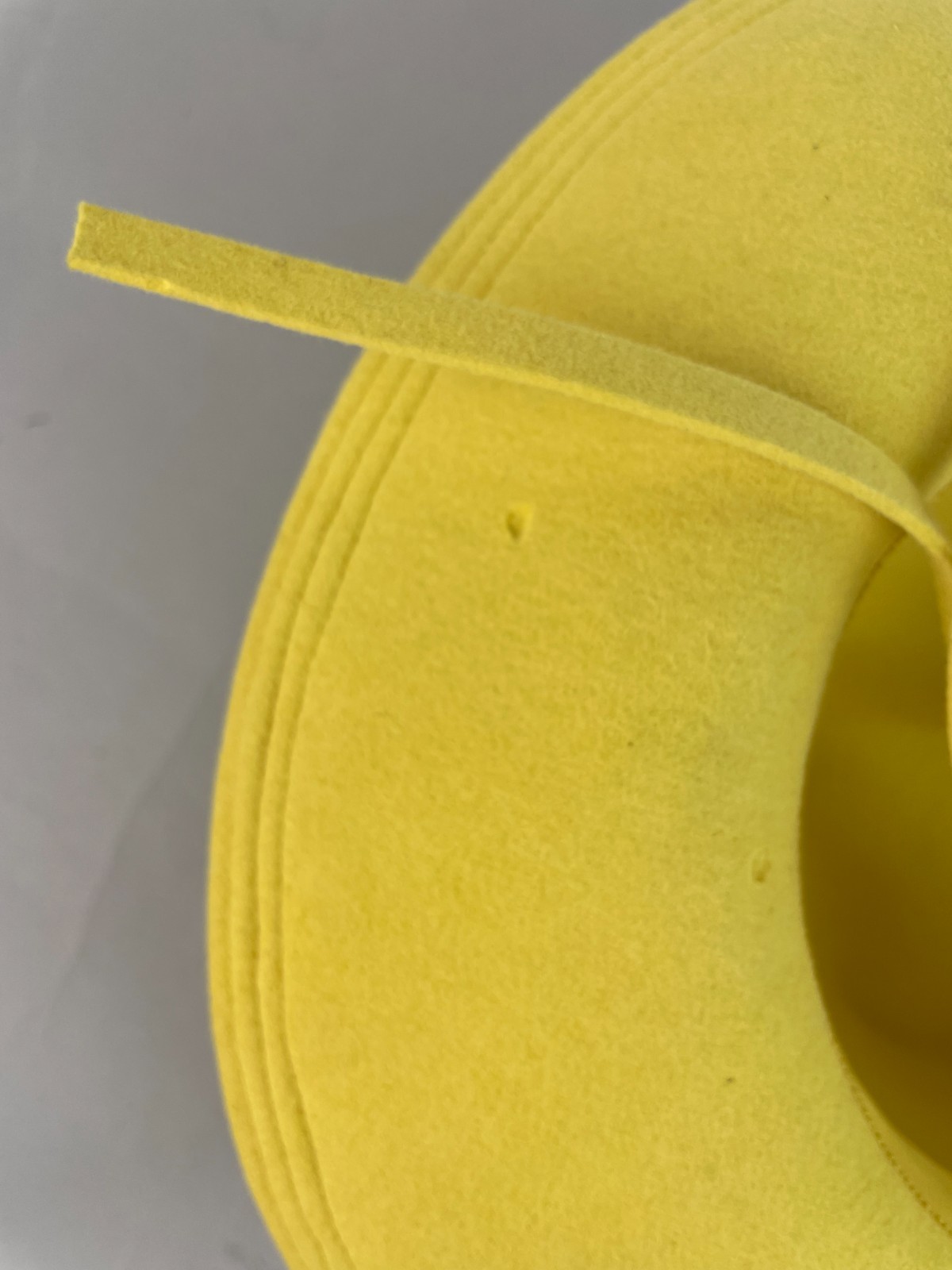 Vintage 60s Yellow wool felt Franklin Simon Fedora Hat 22 – Damage