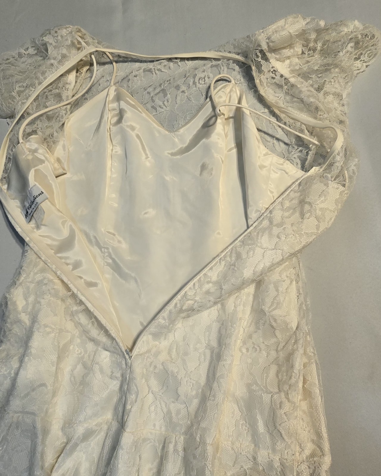 Vintage HW Collections Ivory Lace Drop Waist Dress Bridal Size 11-12 U.S.A Made