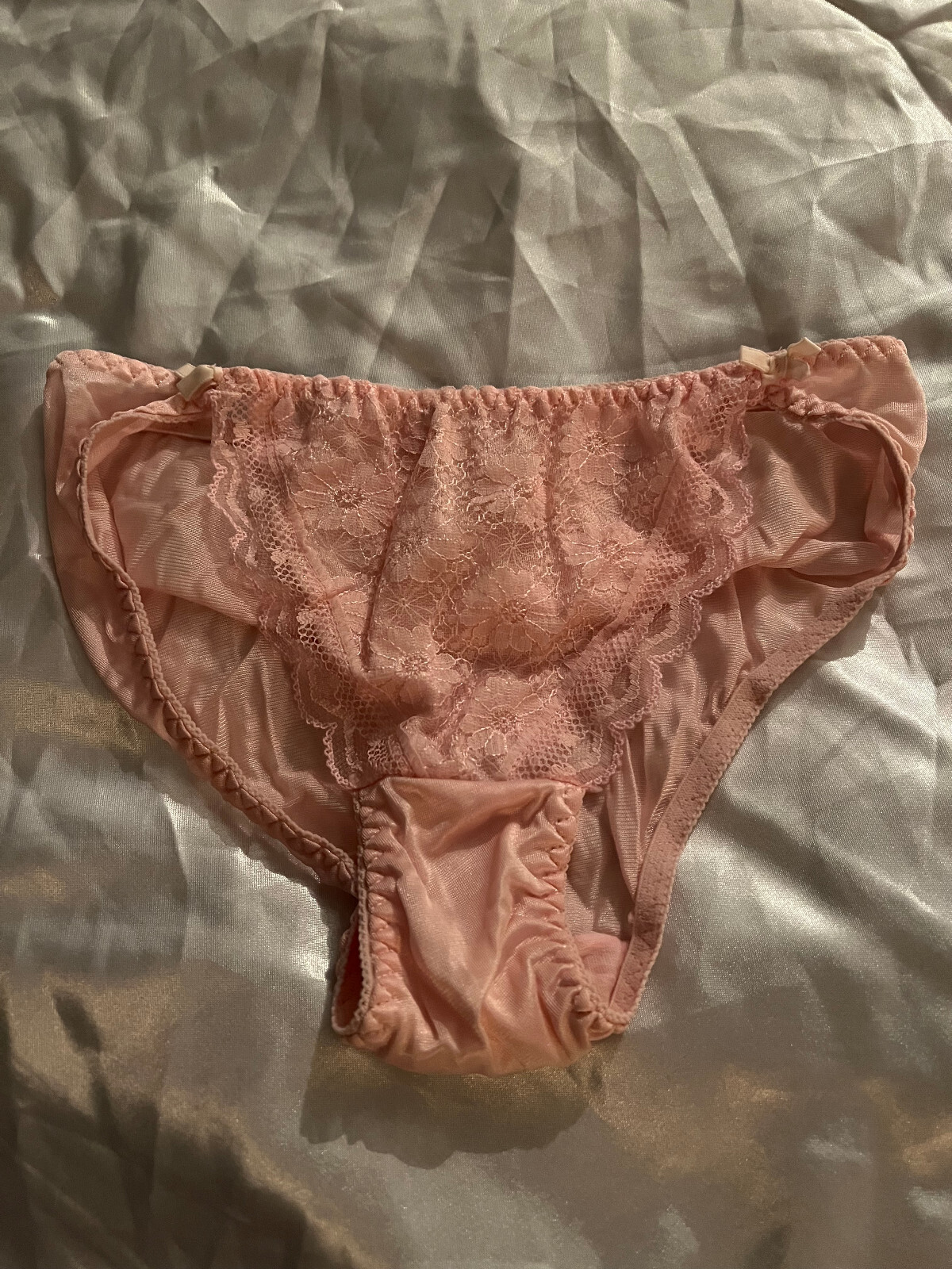 KIKI Nylon Bikini Sz 7 Large
