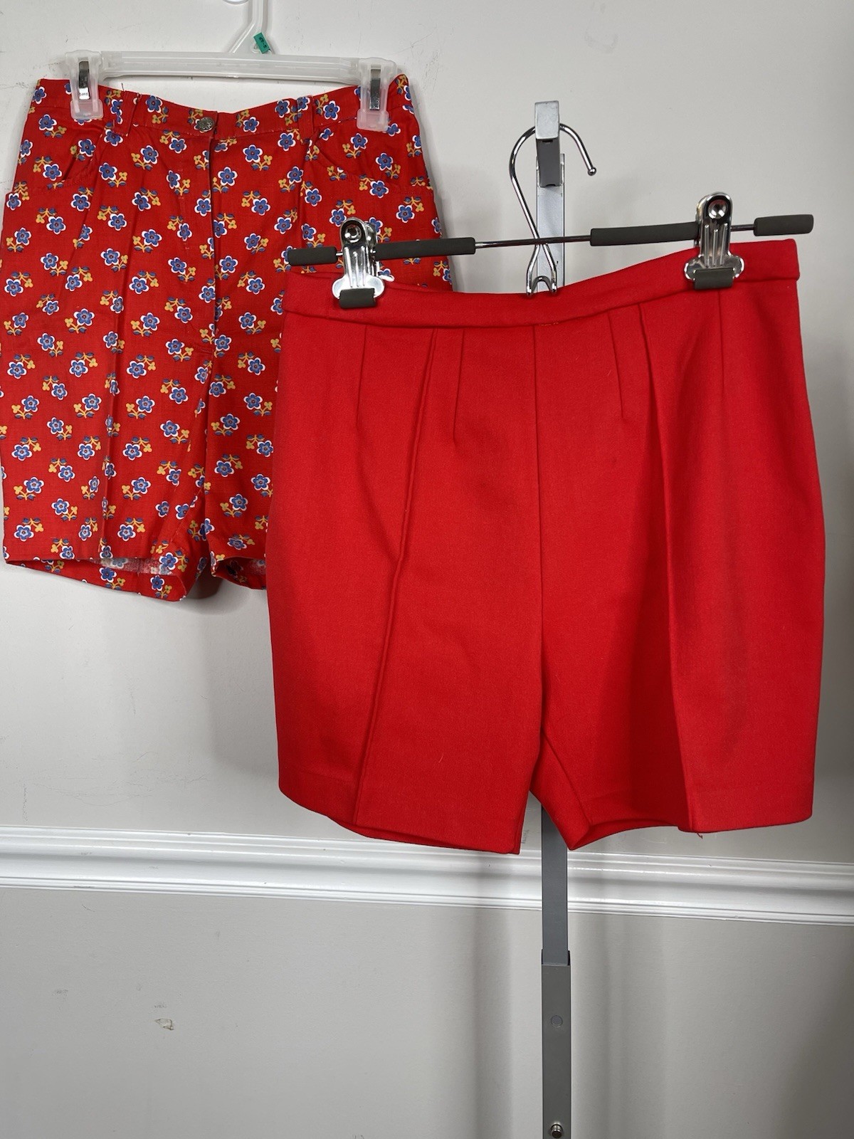 2 VTG 60’s 70’s short shorts lucky Britches 28” waist 100% NY red floral sexy