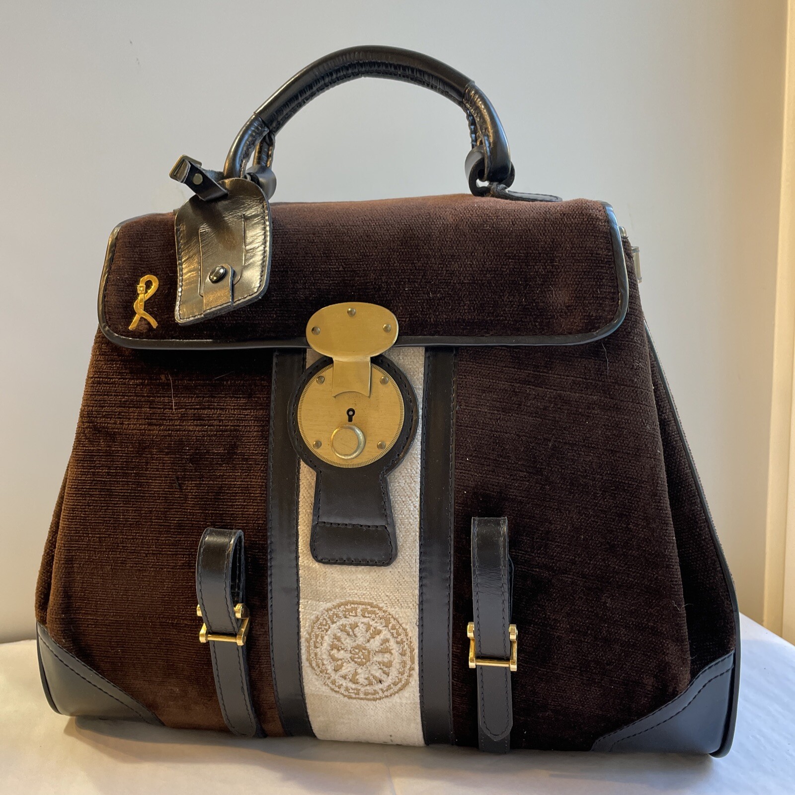 Roberta Di Camerino Vintage Leather and Velvet Expandable Bag, New, 60s 70s