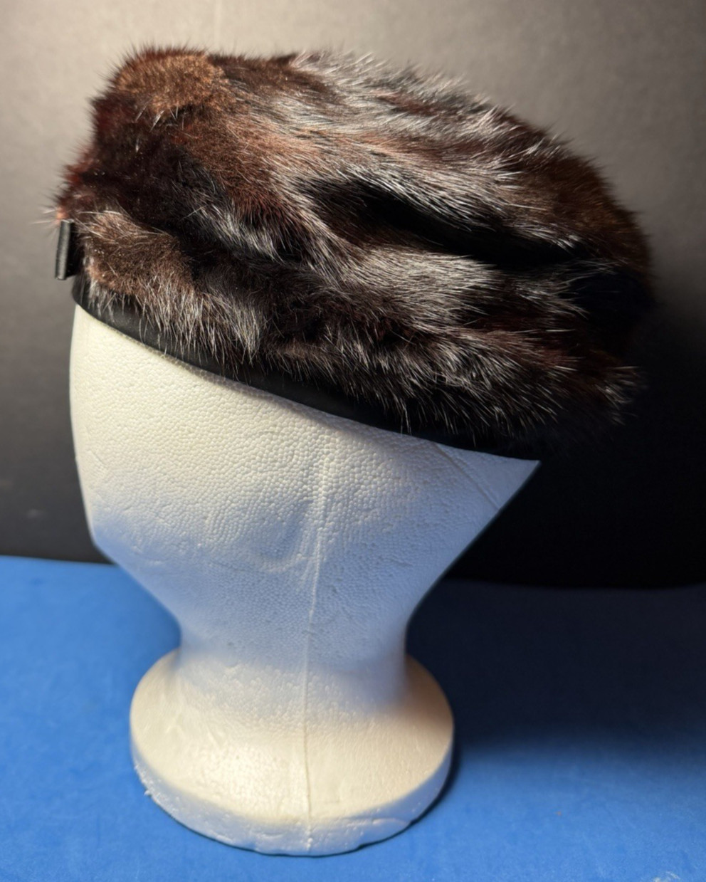Vtg 50s Beret Hat Pillbox Real Fur Beaver Black Brown Silver RED Satin Trim Bow