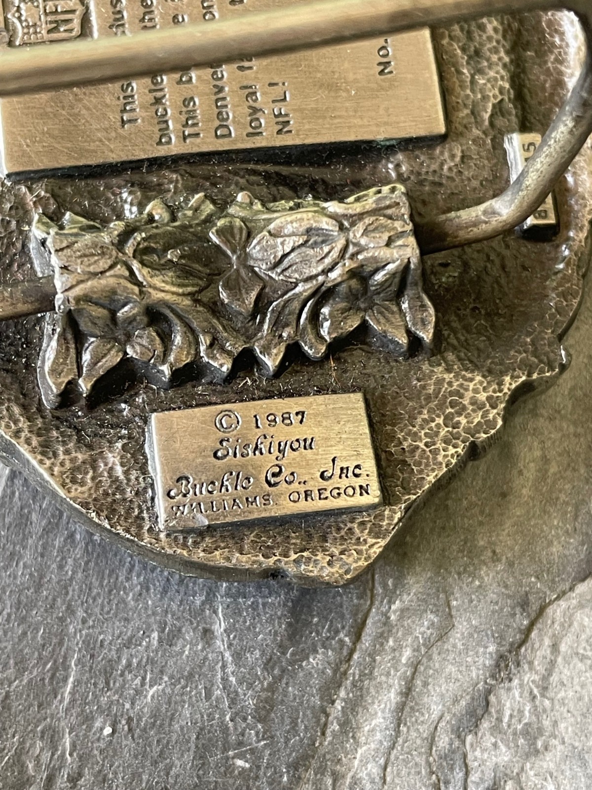 HEAVY Denver Broncos 1986 AFC Champs Belt Buckle NFL Football Vtg Awesome Retro
