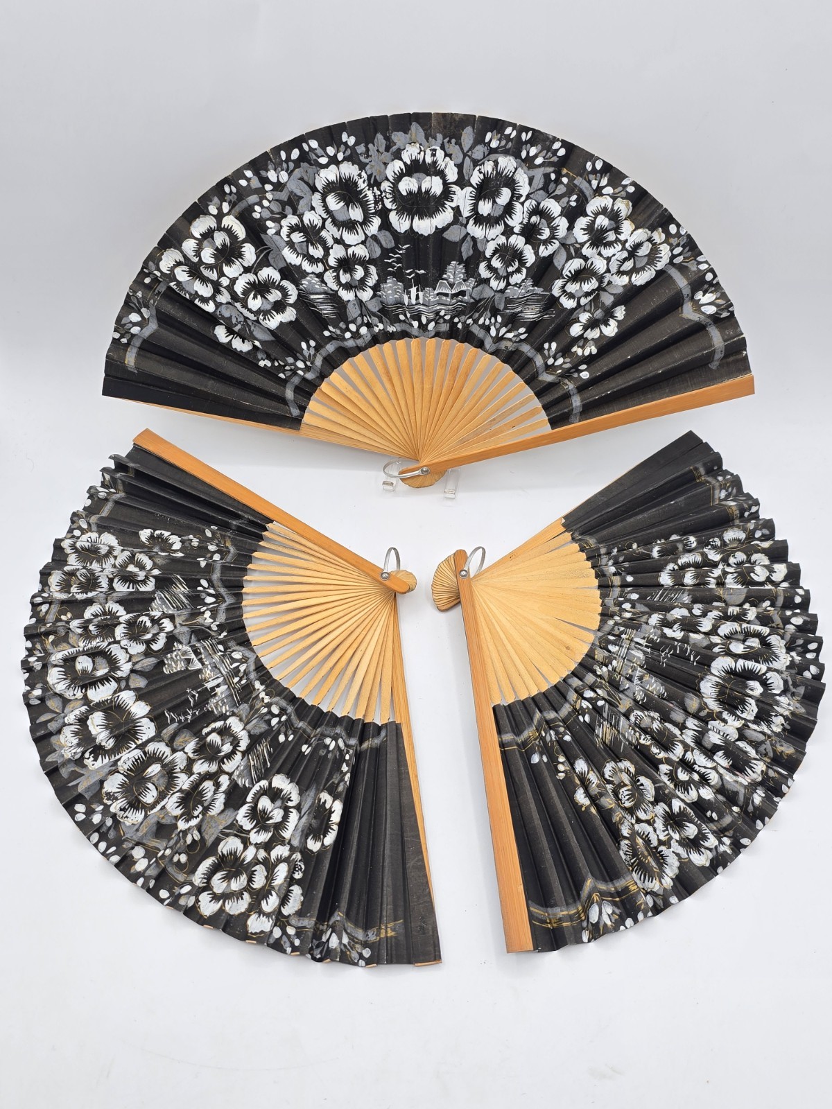 3 Lot of Vintage Matching Japanese Hand Fans Floral Paper & Bamboo Hand Painted