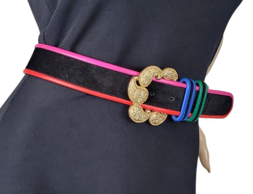 Vtg Carlisle Black Suede Leather Red Pink Gold Tone Metal Etruscan Buckle XL