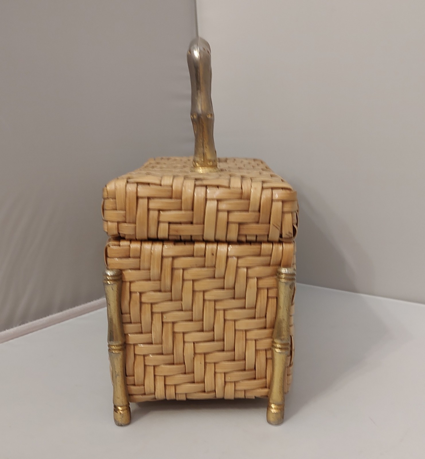 Lesco Lona Mid Century Wicker Rattan Box Purse Metal Hardware Vintage