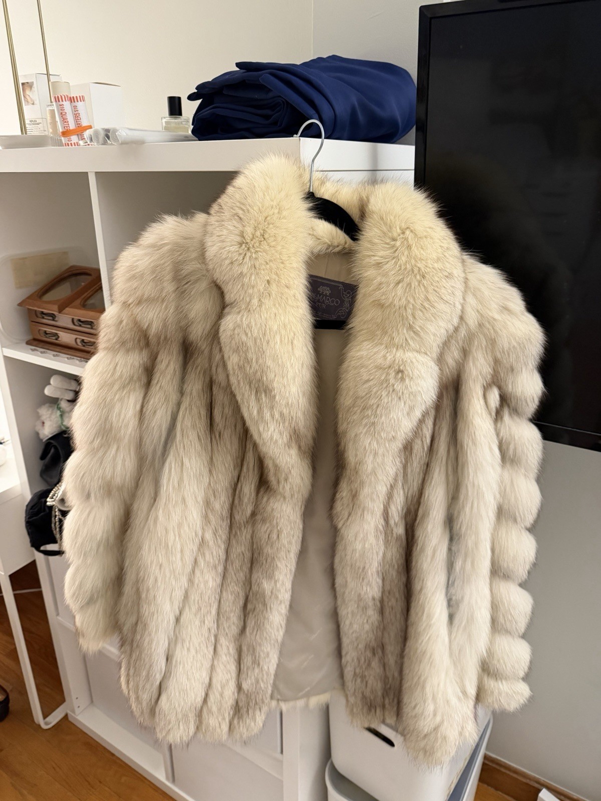 Beige Fox Fur Coat Size 6-10 Regular Women’s Vintage Style