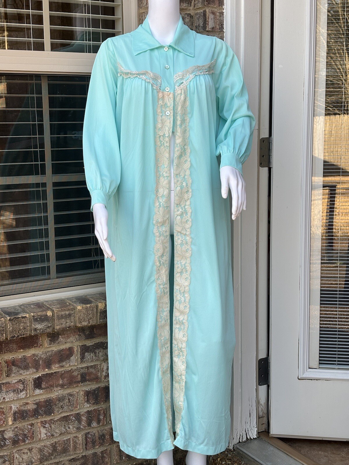 Vintage 60s Sans Souci Nightgown Satin Lace Robe Women’s Size 36 Lingerie Gown