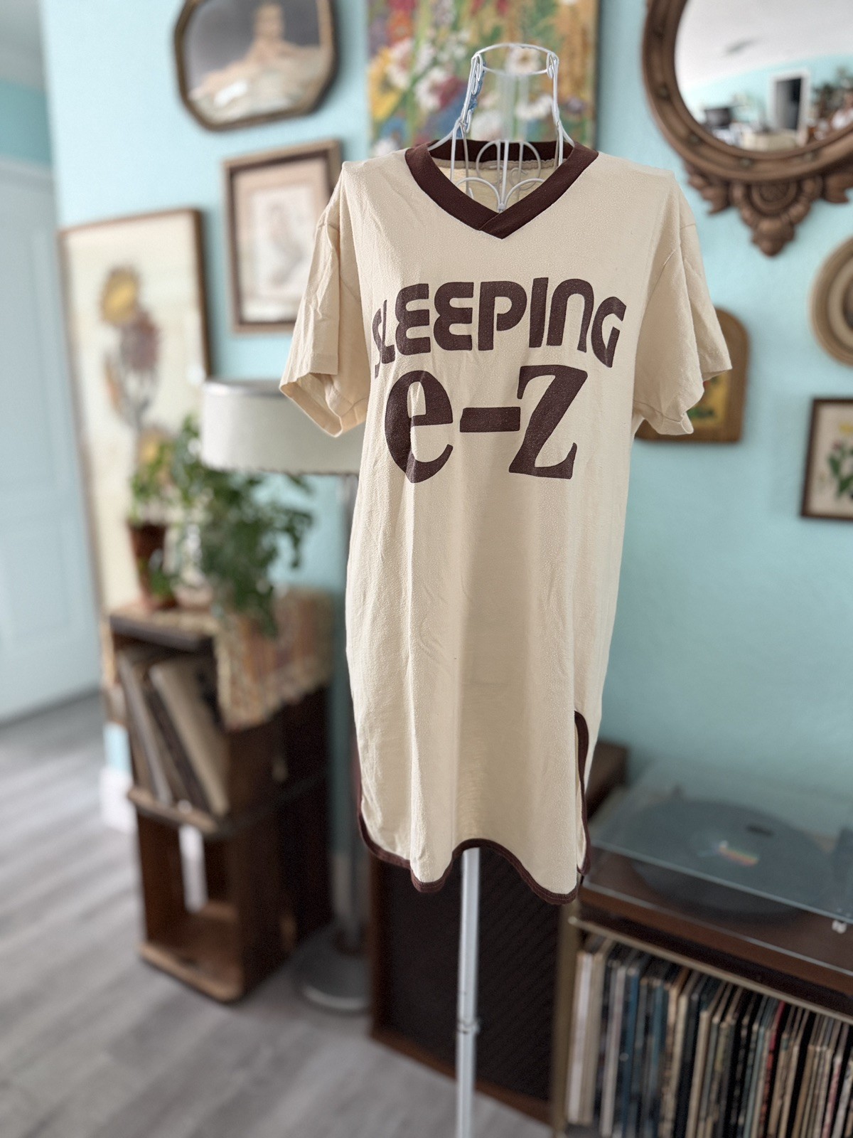 Vintage 1970s Sleep Shirt Nightgown Tee Pajama
