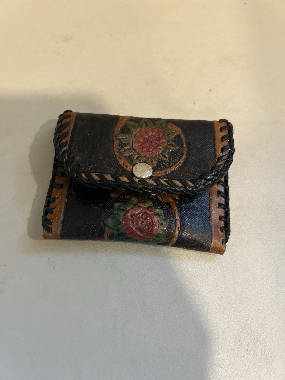 Vintage Tooled Leather Coin Purse Pouch with Snap Roses, Black Stitching 3.5×2.5