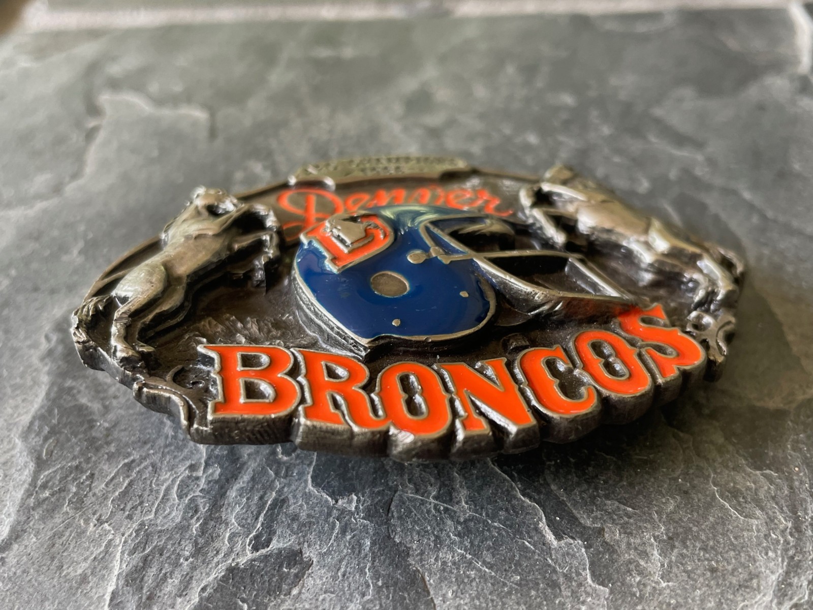 HEAVY Denver Broncos 1986 AFC Champs Belt Buckle NFL Football Vtg Awesome Retro