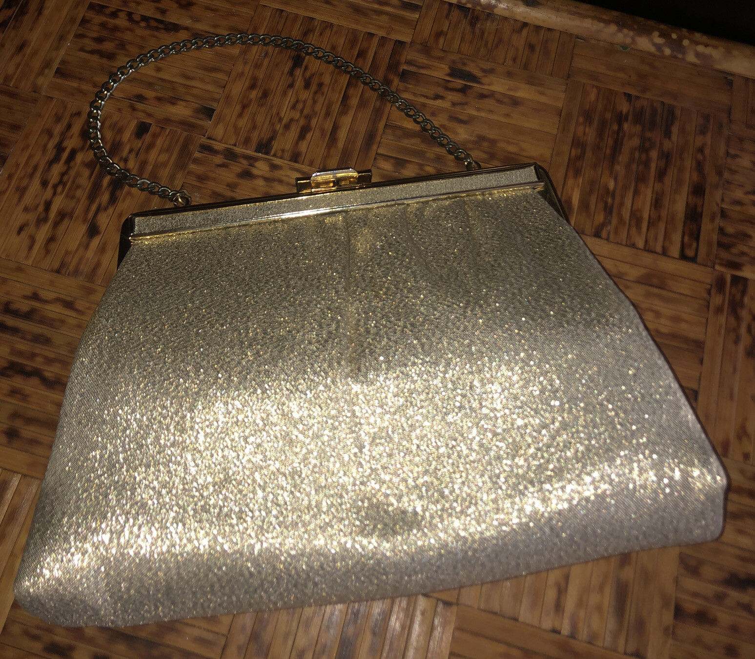 Vintage Gold Metallic Purse, ANDE, Chain Handle EXCELLENT 8.5” X 6.5”