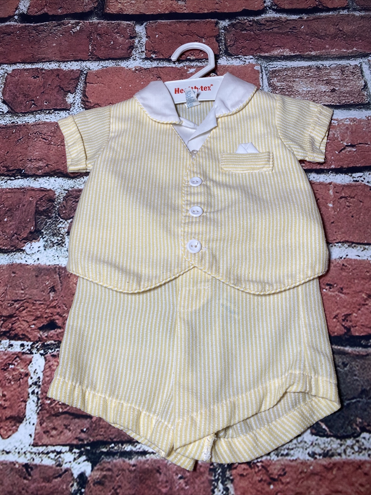 NEW VTG Alexis 2 peice suite set Baby Son, Baby Yellow Pleated Size Newborn