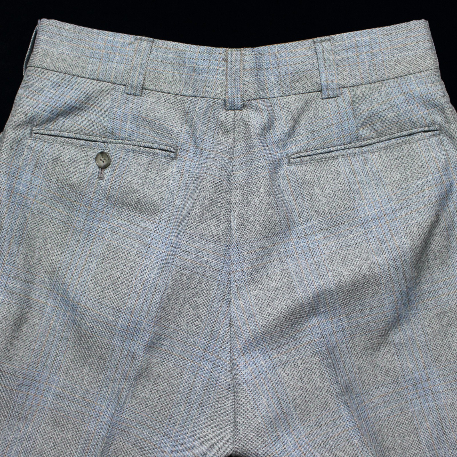 Near Mint Vintage 1970s Light Blue Plaid 3-Piece Suit w/ Vest from Greene’s 37L