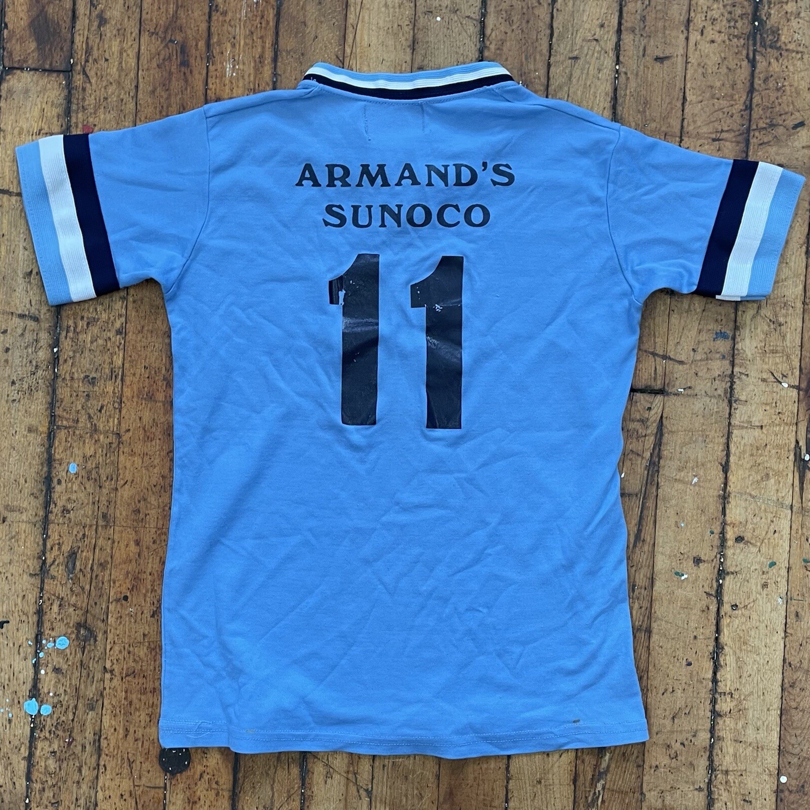 Vintage 80’s TIGERS Armand’s Sunoco #11 Large Youth V-Neck Little League Jersey