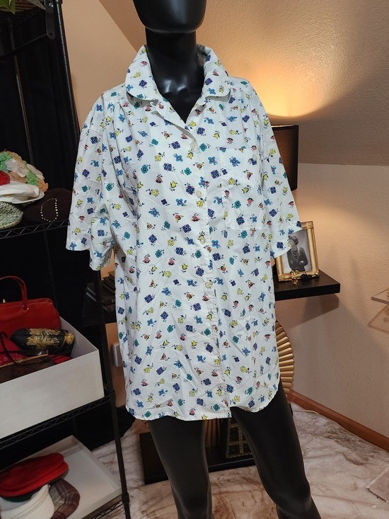 Vintage 80s Sport Carriage Court Novelty Print Button Front Blouse L
