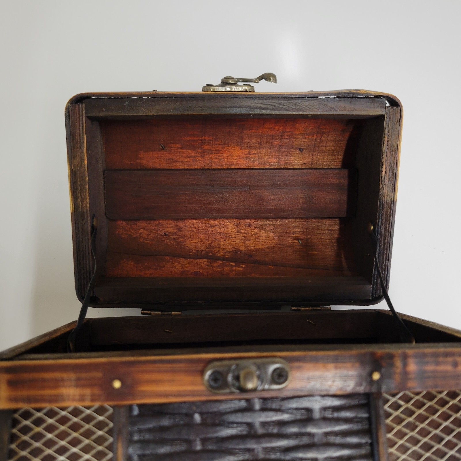 Wood, Metal, & Leather-like Trinket Box Purse Handbag W/ Metal Latch & Hardware