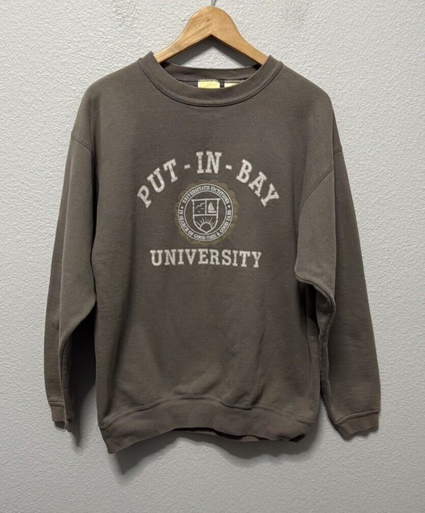 Vintage 90’s St. John’s Bay Put-N-Bay Ohio Crewneck Oversized Preppy USA Arch