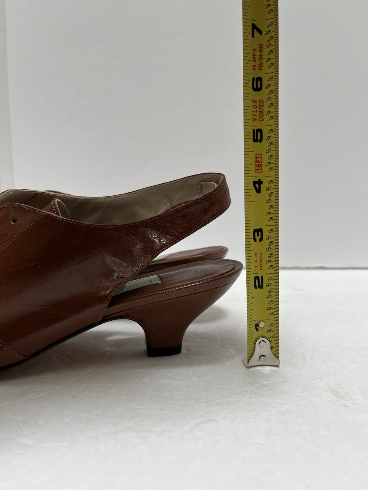 Vintage 80s Bertie Italy Leather Wingtip Oxford Slingback Heels 36 ( NO LACES)