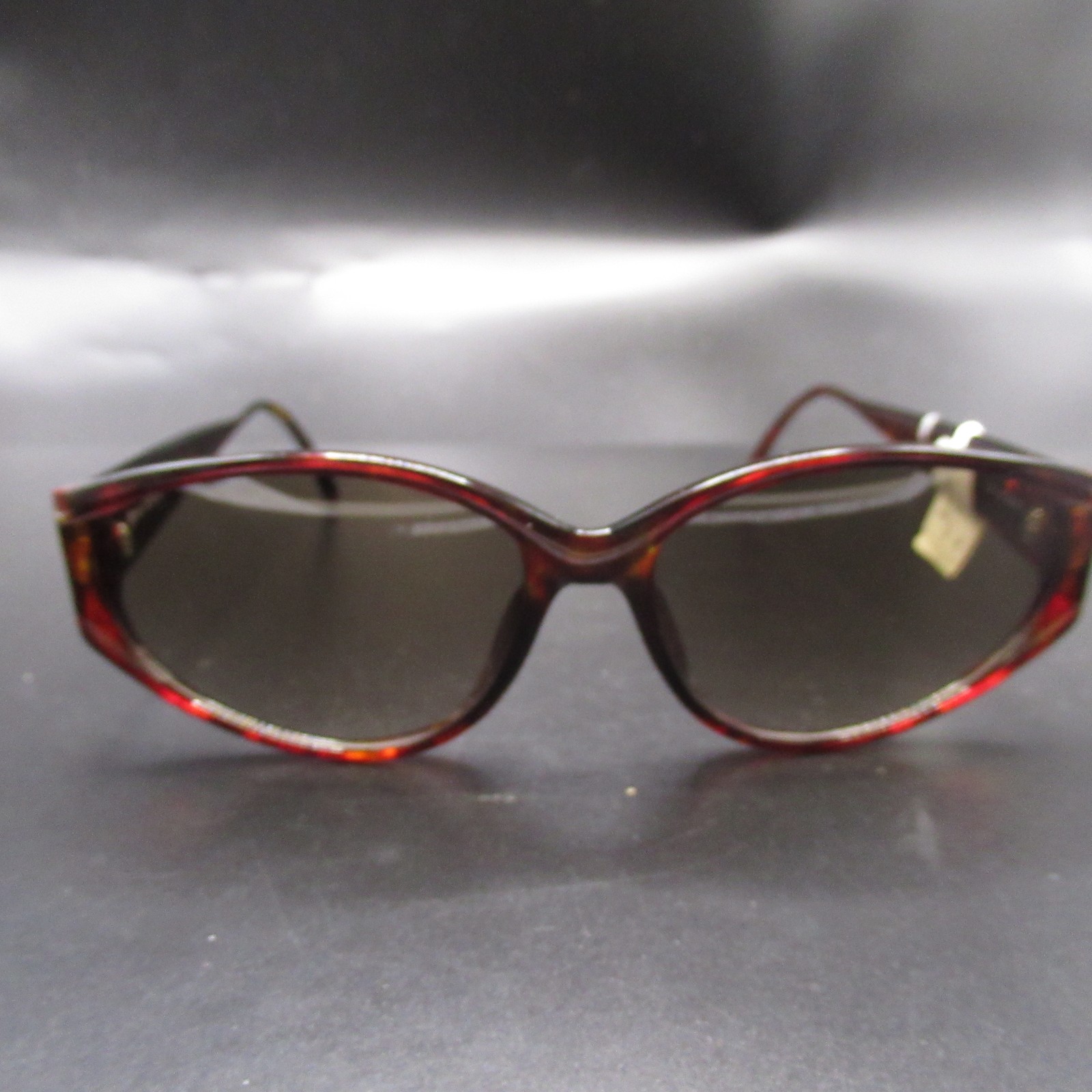 Vintage ViennaLine KCM Tortoiseshell Oval Sunglasses Women’s Austria Retro