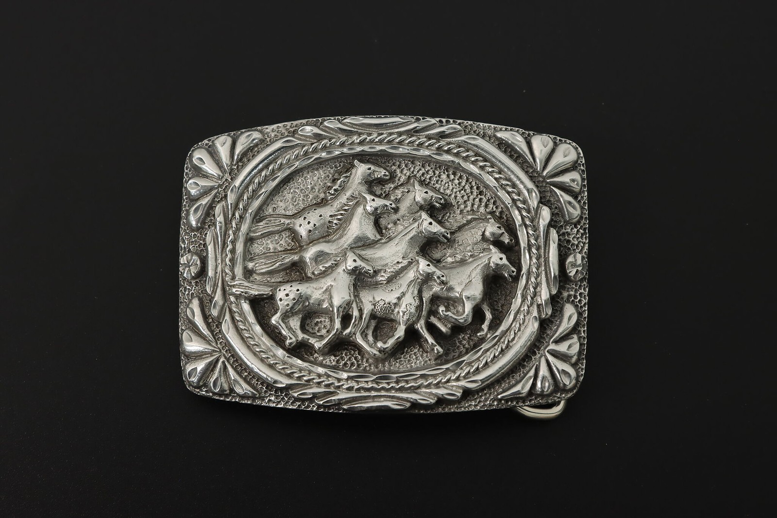 Wild Mustangs Vintage Pewter Belt Buckle EGE #56567