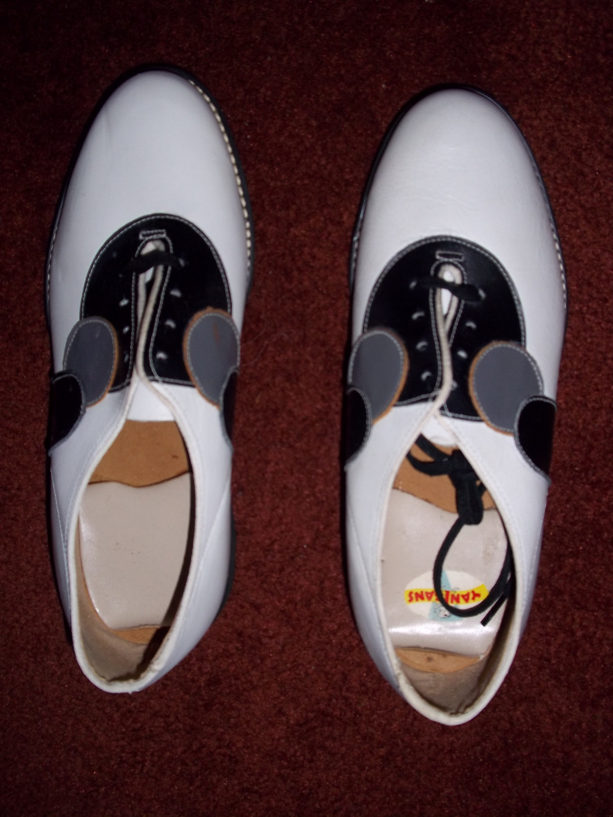 Vintage Childs Gray Black White Oxfords Saddle Shoes Yanigans Size 4.5