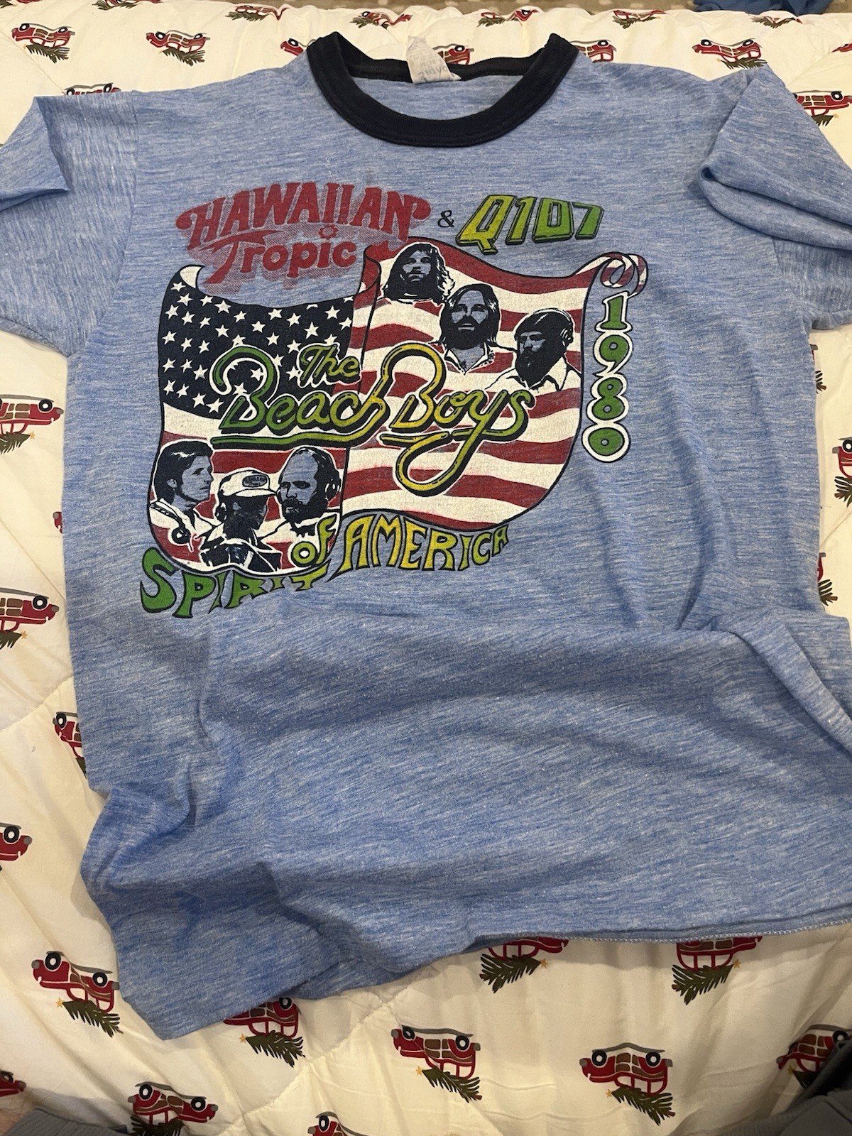 Vtg Surf Beach Boys 1980 Ringer Tshirt Hawaiian Tropic Q107 Sz Medium fits Small