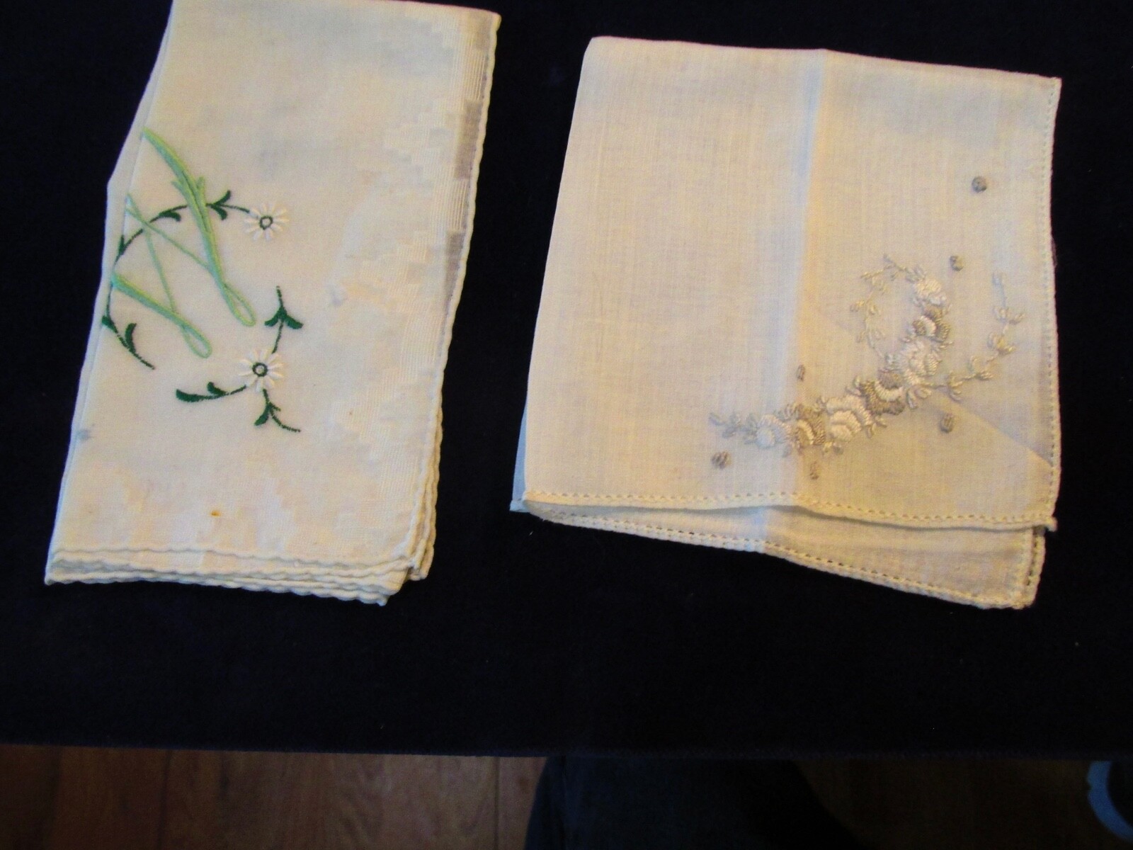 Vintage Hanky 15pc LOT All with Embroidery Ua5