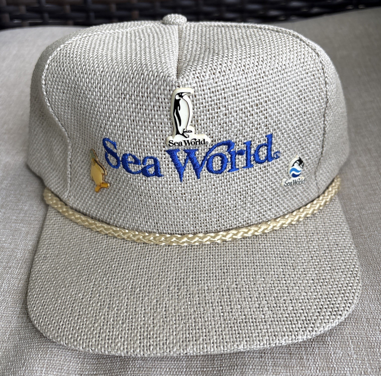 Vintage Collectors SEA WORLD Parks Woven Snapback Hat Cap Rope Foam 1980s 3 Pins