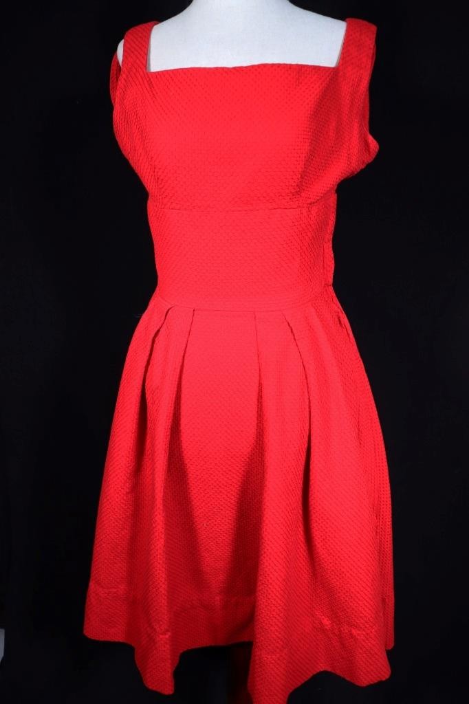 Vintage 1950’s Vivid Red Woven Cotton Dress Size 4+ Excellent Condition