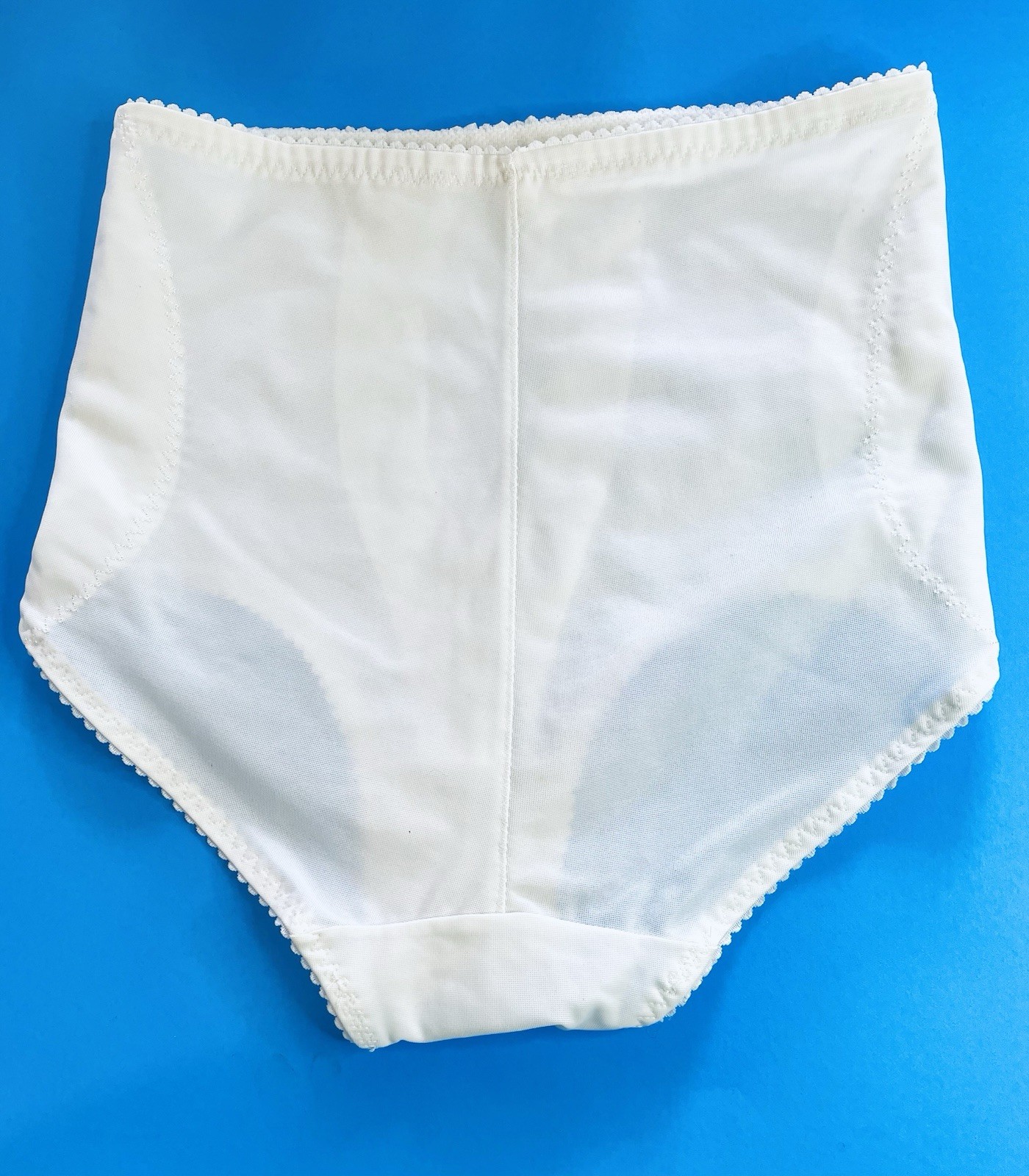 Hanes Her Way White Girdle & One No Brand Lot Vintage Small Large