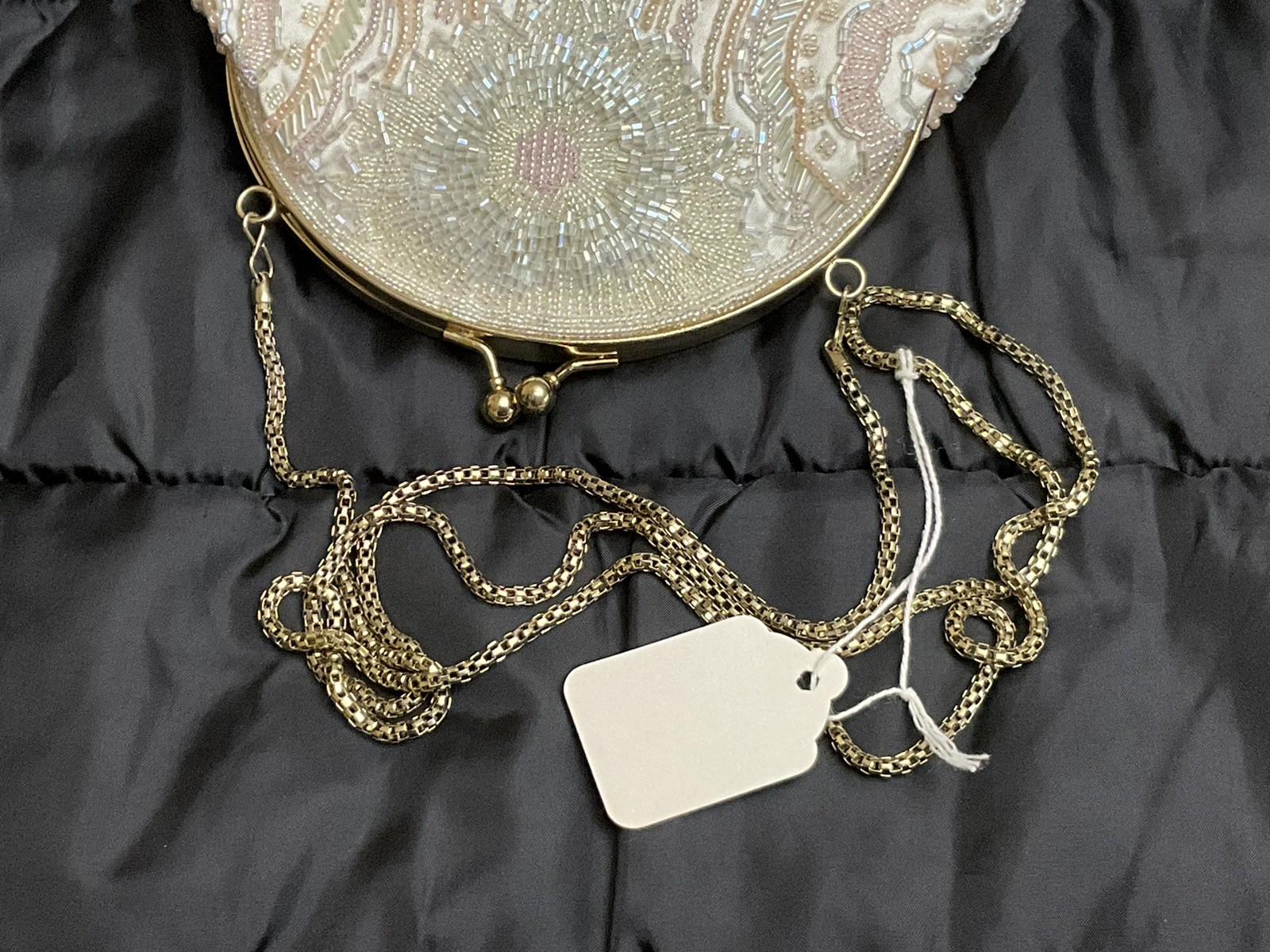 Vintage Revival Walborg Pastel Beaded Shoulder Purse With 23” Chain New With Tag