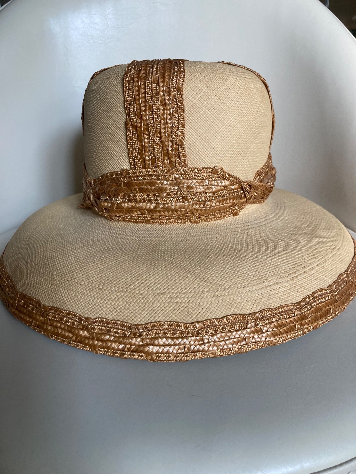Vtg Elsa Schiaparelli Paris Couture 1950’s Raffia/Straw Hat w/Grosgrain Trim