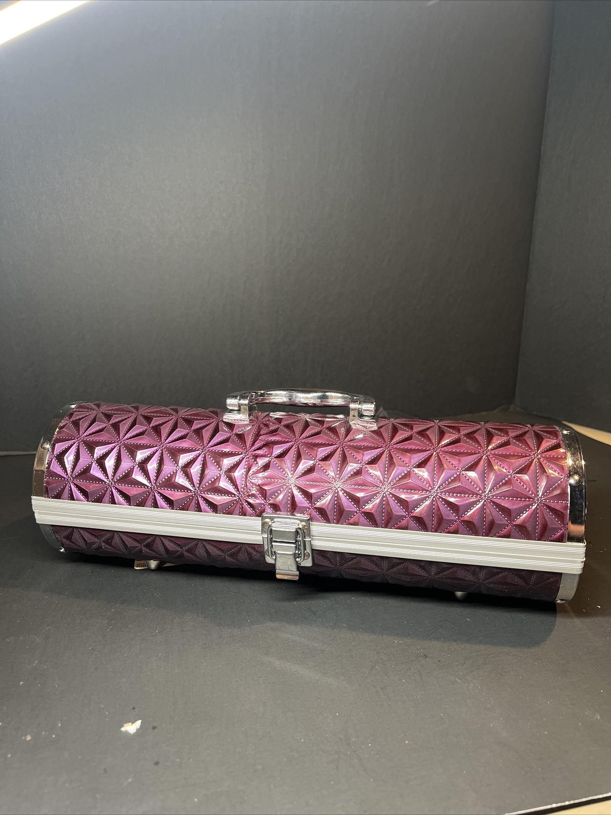 Vintage Wine Travel Case With Cork Screw