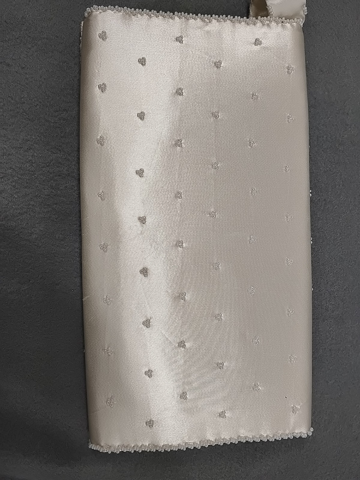 Vtg Bon Soir Beaded clutch, Handmade Japan with Italian beads Cream Flora 8×4.5