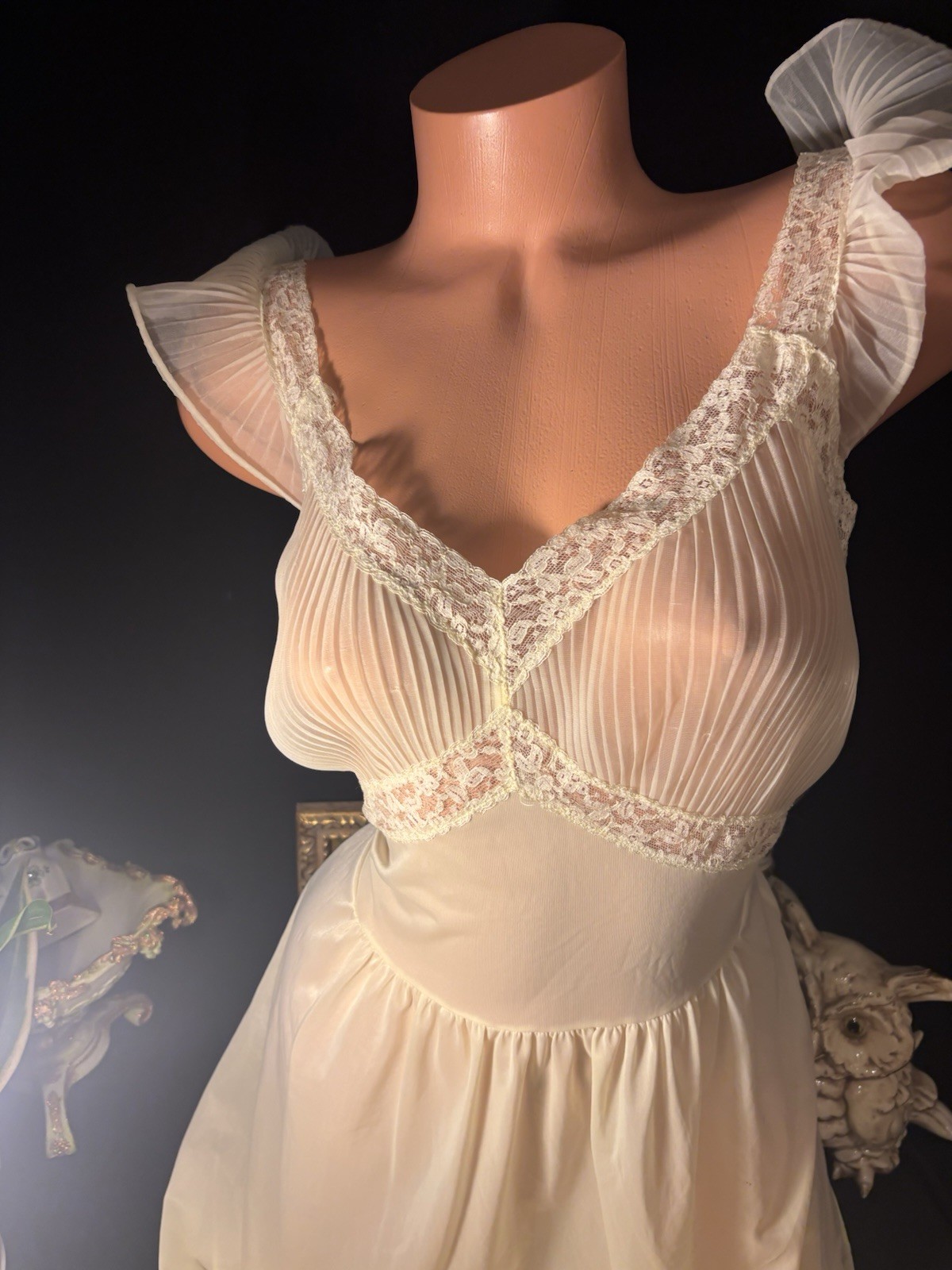 Vtg Silky Sheer Soft Nylon Nightie Yellow Gown w Crystal Pleat Bodice Nightgown
