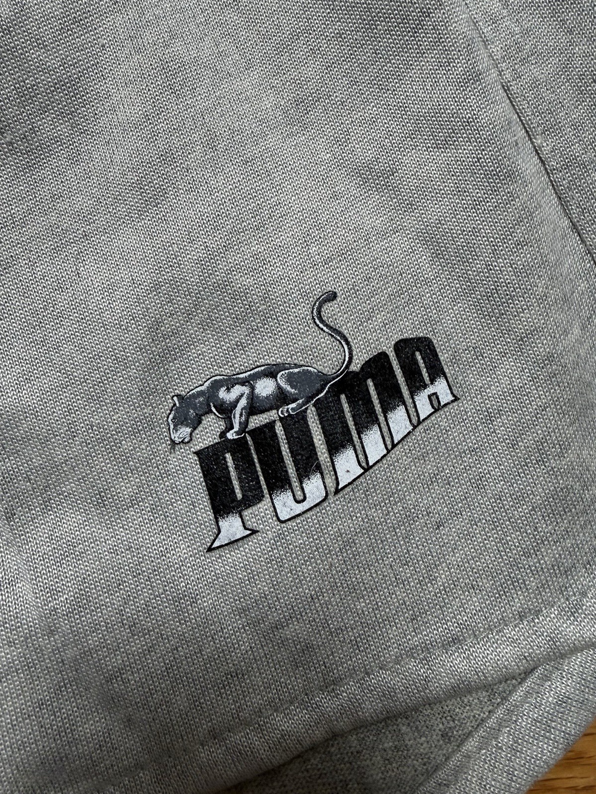 Vintage 80s 90s PUMA Gym Shorts Gray Running Athletic Men’s L USA Made Rare