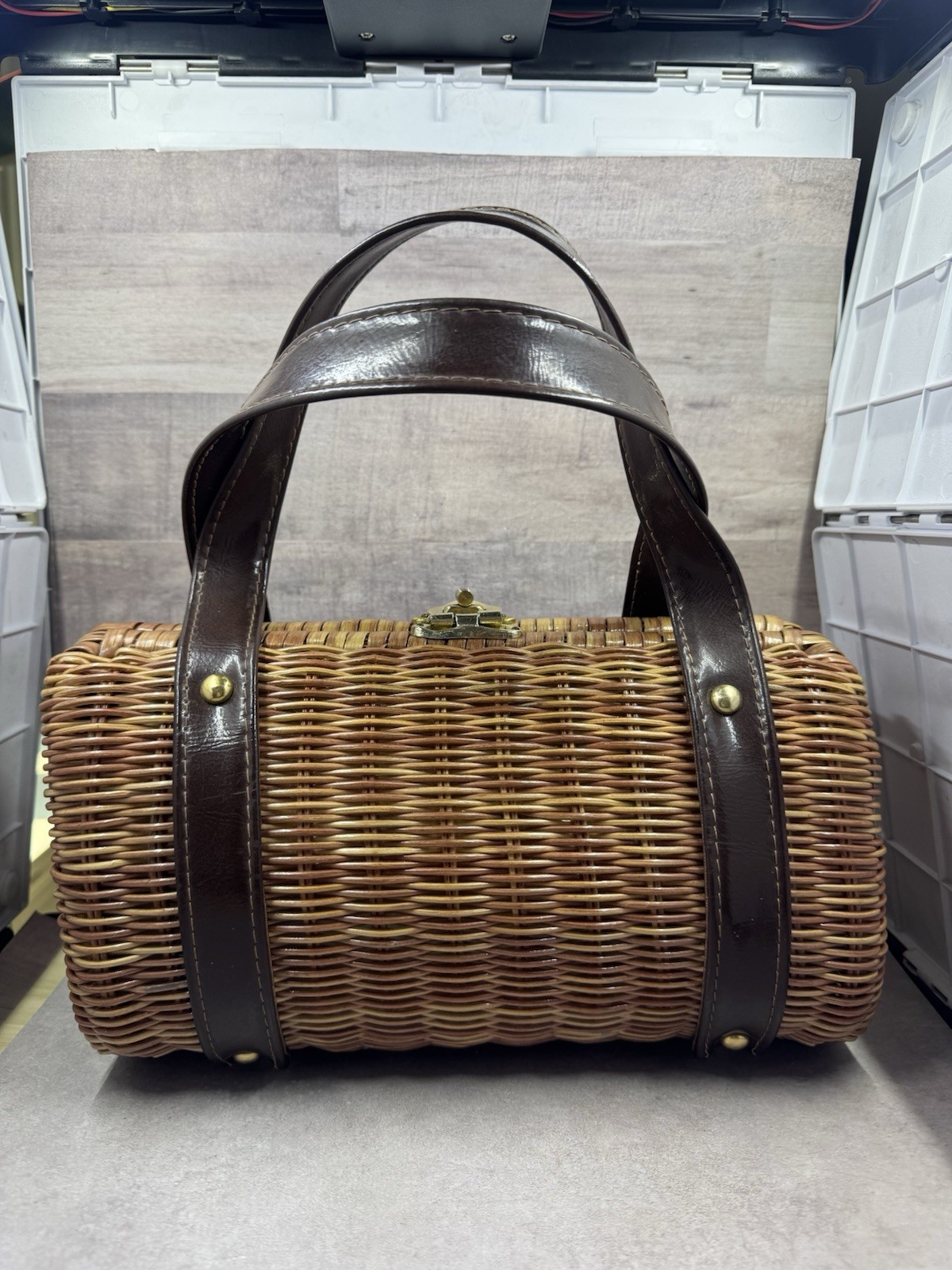 Vintage Wicker Barrel Purse Metal Latch Clasp Hand Made In British Hong Kong