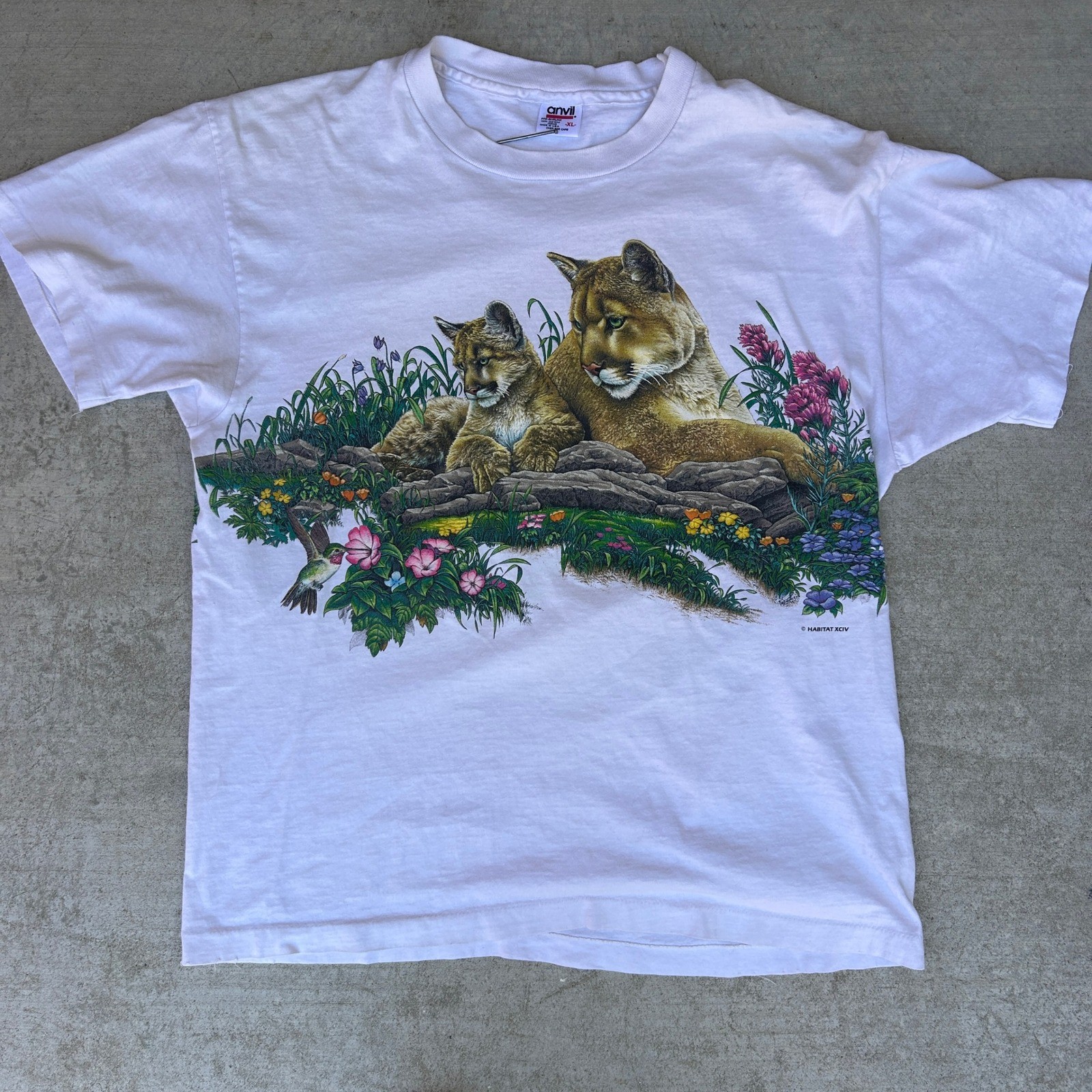 Vintage 90s Mountain Lion Nature Graphic T-Shirt XL White Anvil Single Stitch