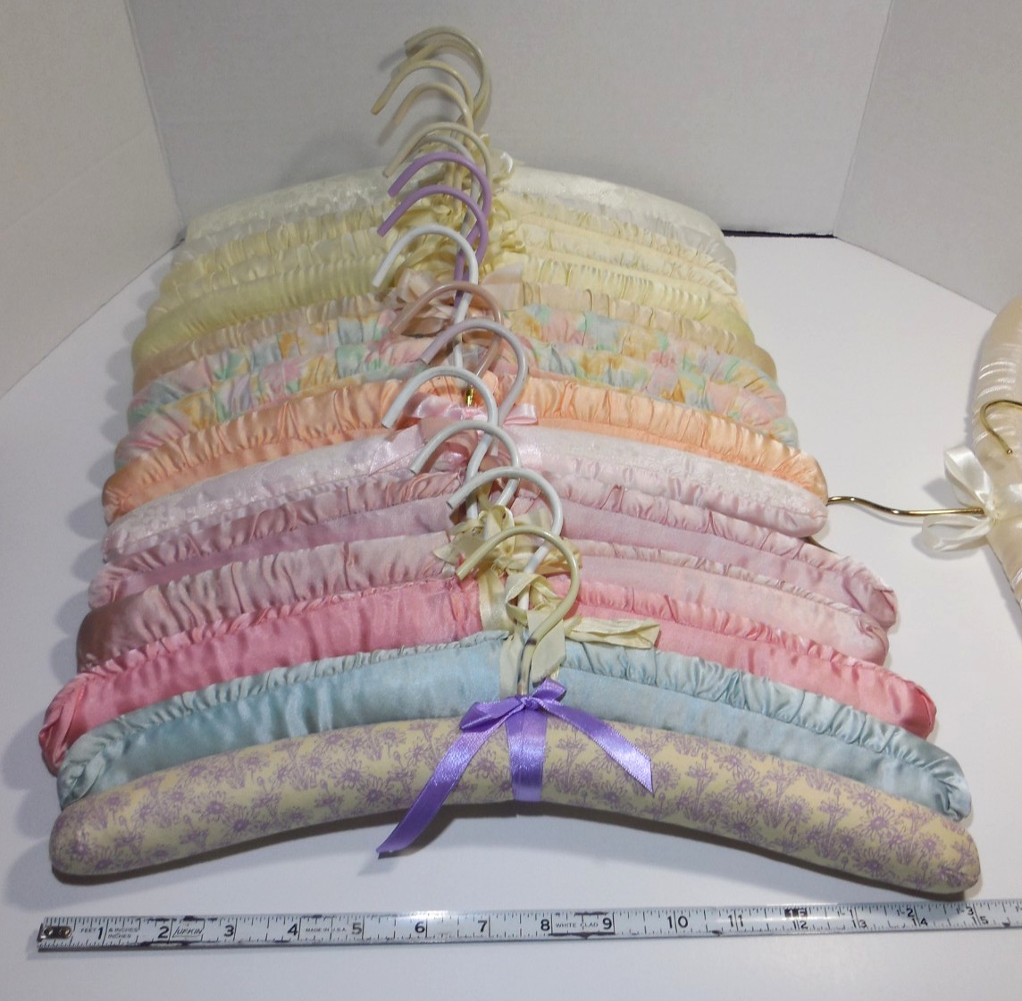 Vintage 15″ Padded Silk Satin Clothes Hangers Lot of 20 Multiple Colors READ