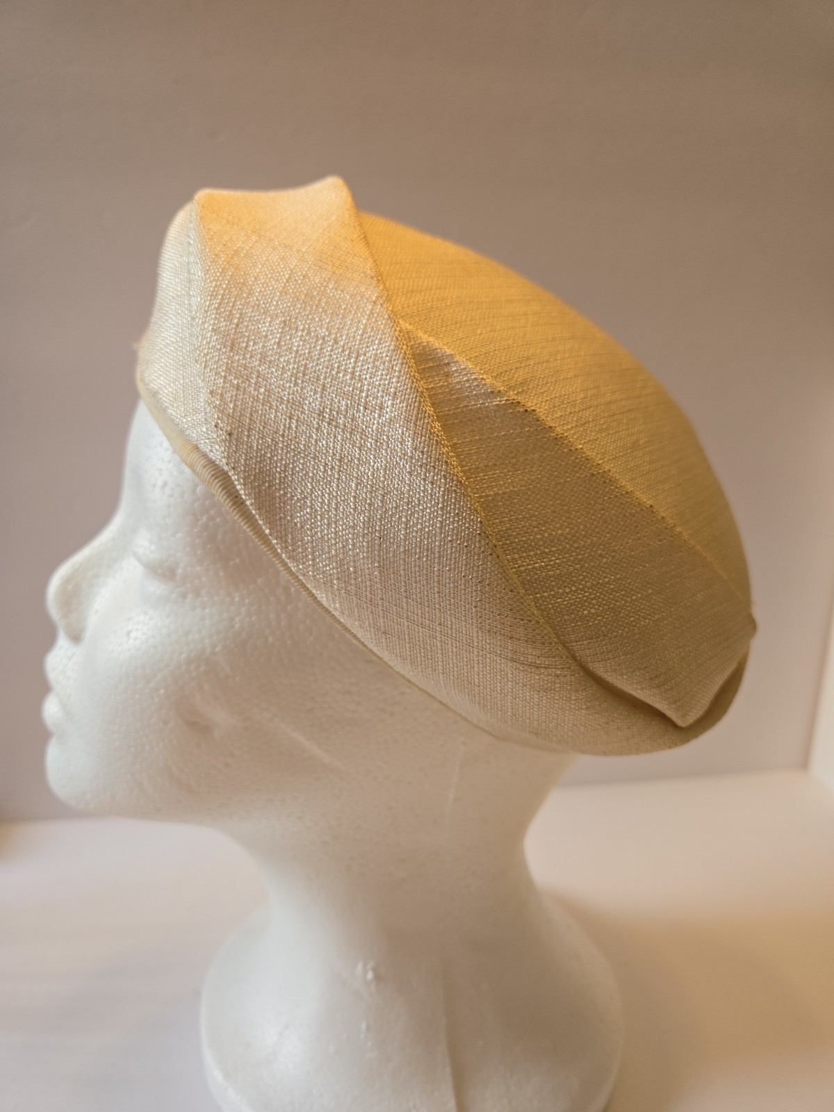 Vintage 1960s Cream Sinamay Pillbox Hat Swirl Detail Cocktail Percher Fascinator