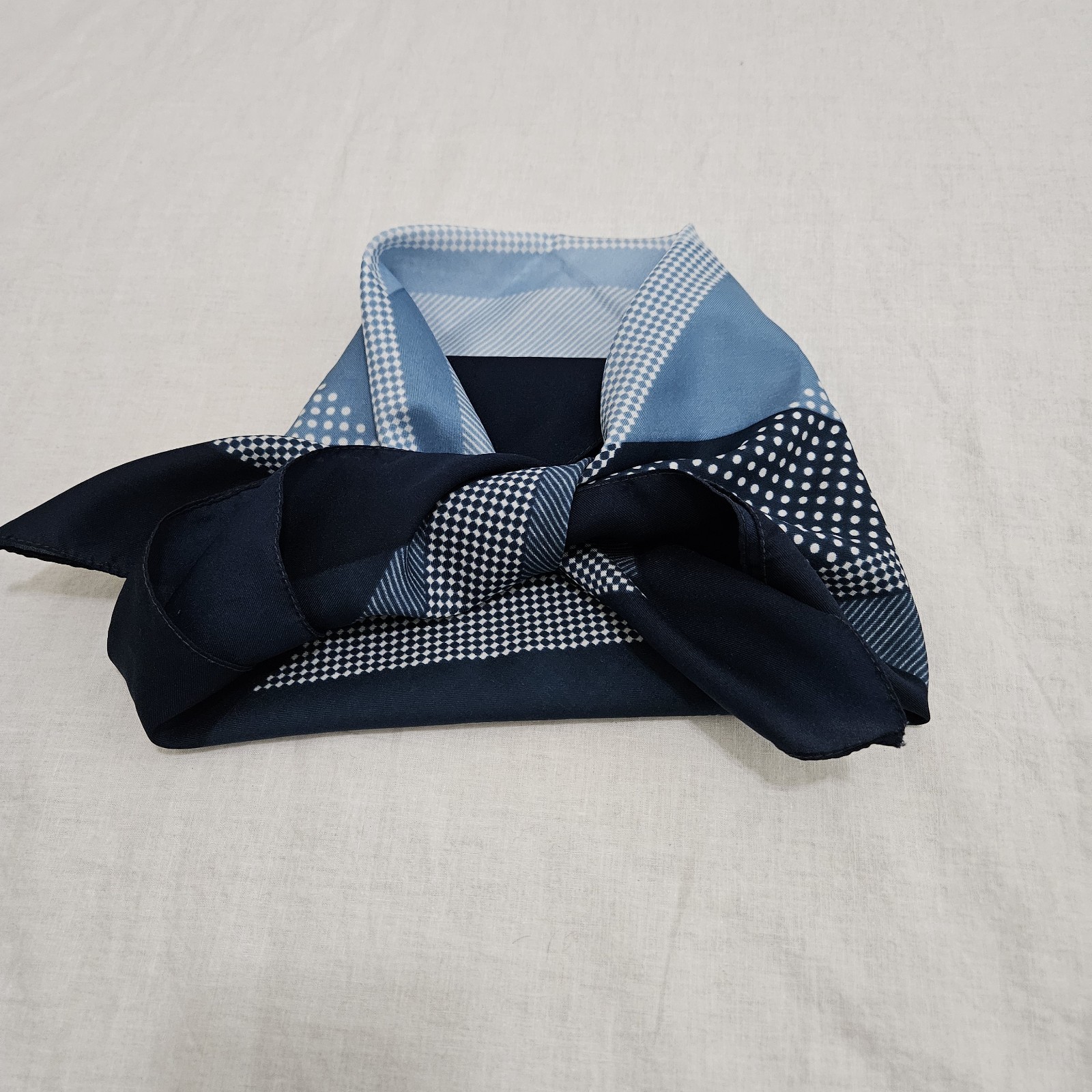 Vintage Italian Ascot, Scarf, Tie, Blue, Geometric Pattern, Polyester, 25″x25″
