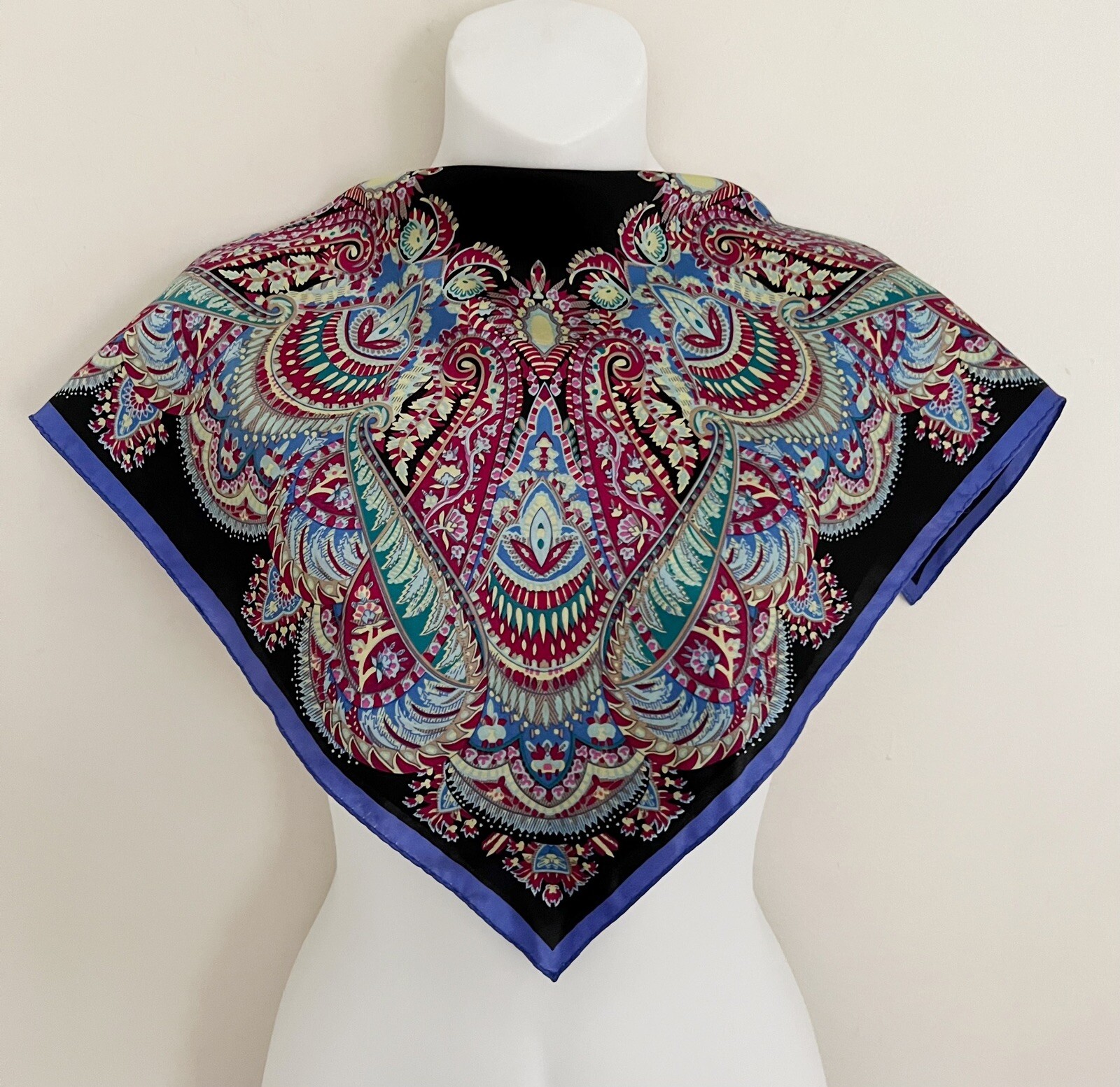 Vtg JONES NEW YORK Silk Scarf Blue Multicolor Paisley 21”Square Career Old Money